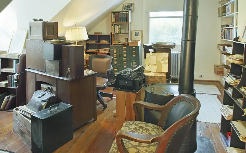 A view of Sandburg's study as visitors see it today