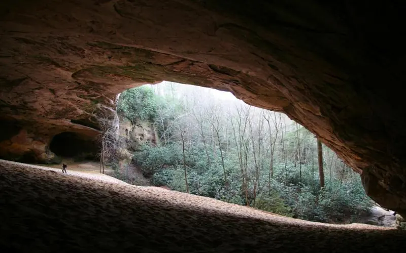Sand Cave