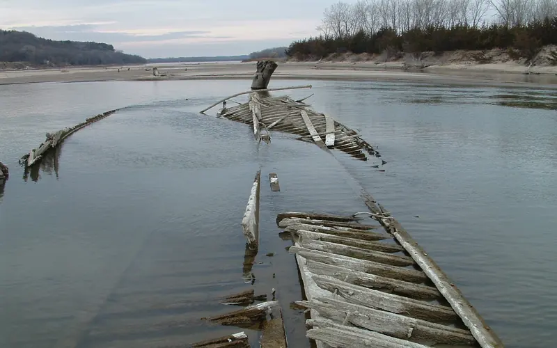 Sunken remains of the North Alabama steamboat appears only when water is low.