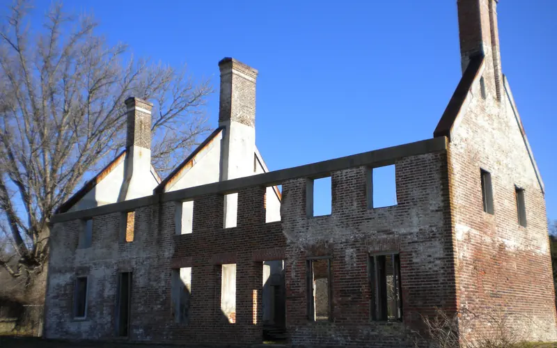 The remains of Marshall Hall, the house being destroyed by fire.
